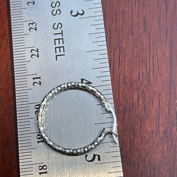 Solid Sterling Silver (.925) Diamond Cut Hoop Earrings - Picture 3 of 3